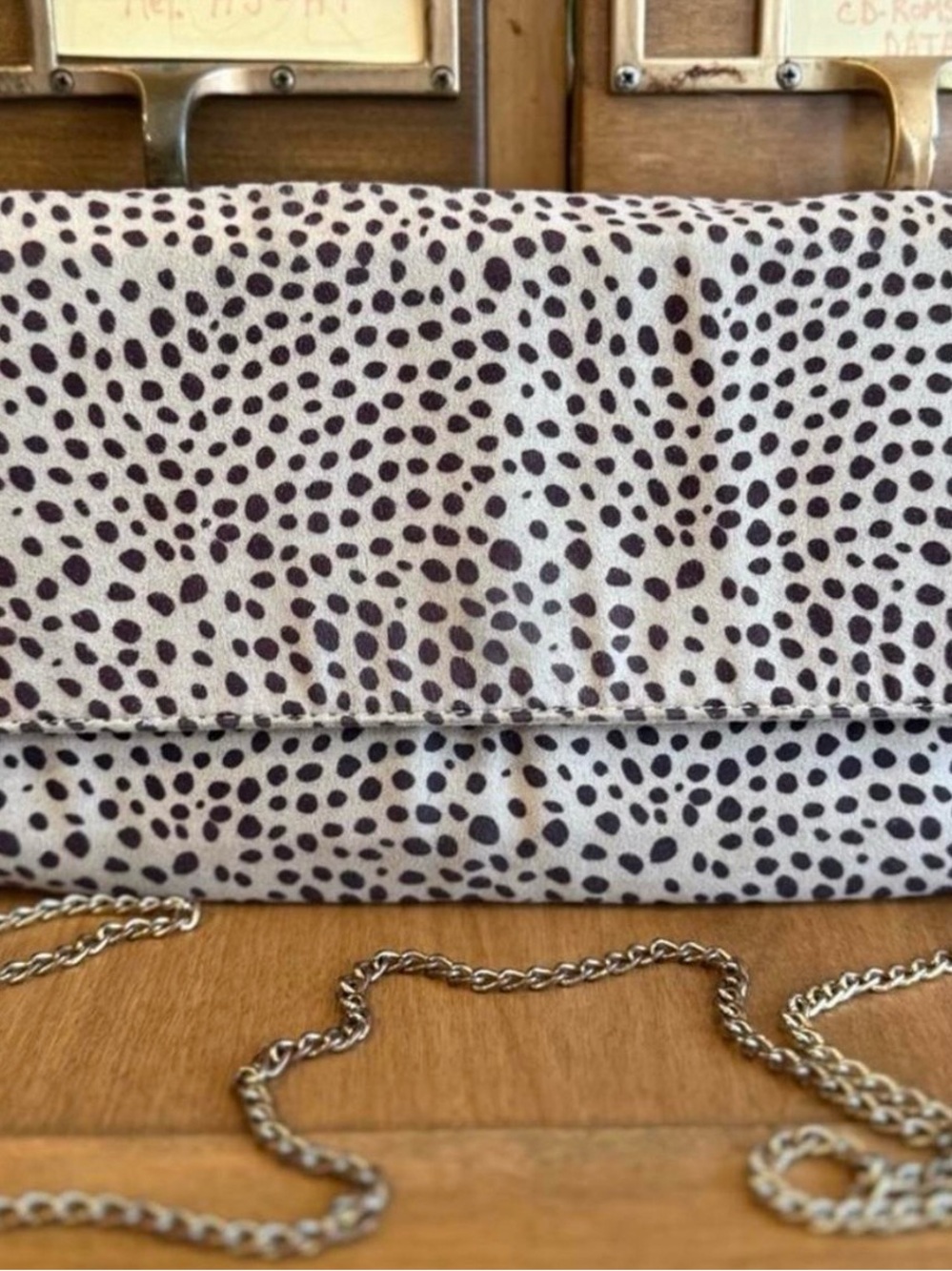 Lulu's Cream and Black Animal Print Chain Clutch